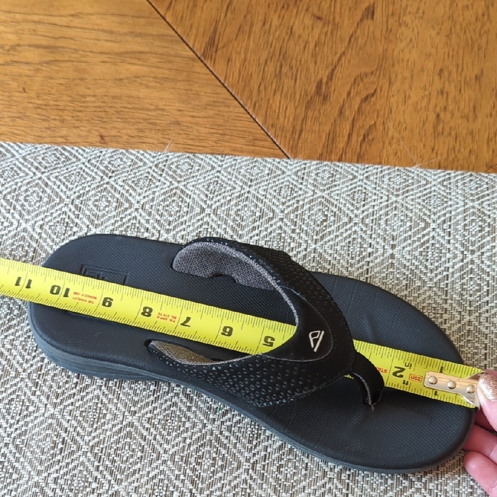 Men's Reef Rover Black Flip Flops - Picture 5 of 10